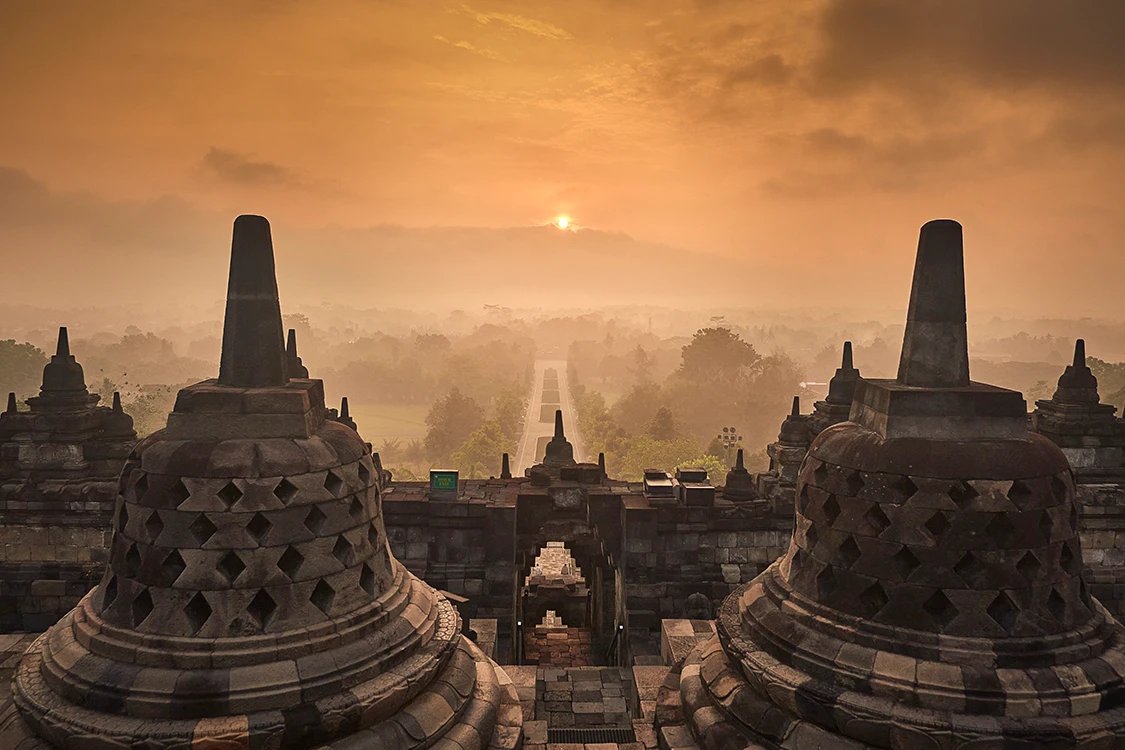 Amanecer templo Borobudur Indonesia